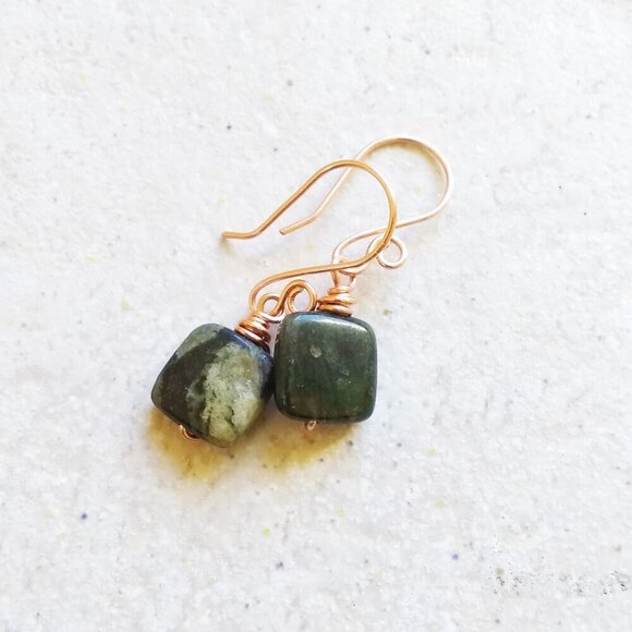 Minimalist Green Jasper Square Dangle Earrings ~ Gorgeous Hand Hammered EarWires - Picture 4 of 10